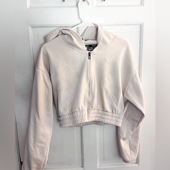 Puma Cream Cropped Hoodie - Picture 2 of 8